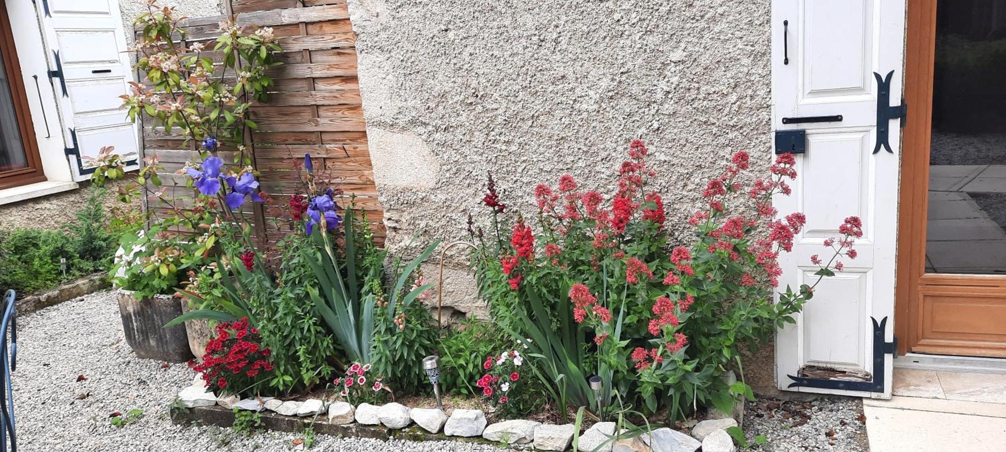 Bed and Breakfast Les Vagabonds Du Mont Chichilianne Exterior foto